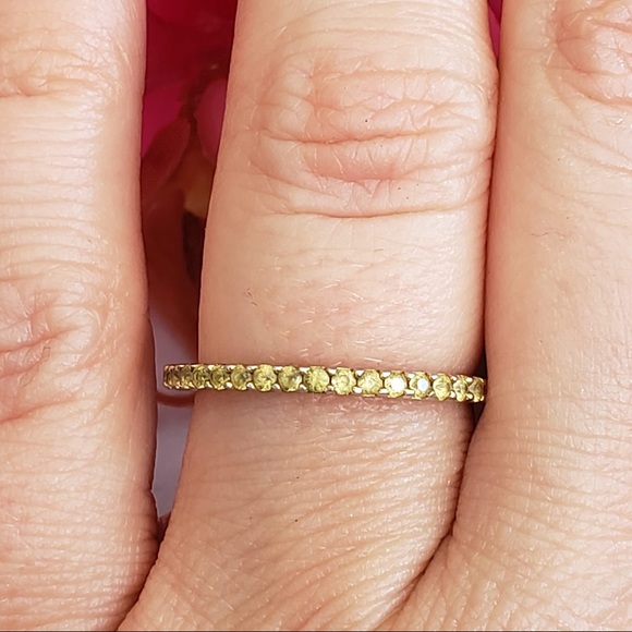 14k solid white gold yellow sapphires band - Picture 3 of 8